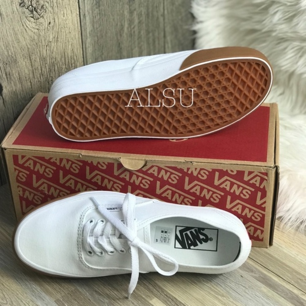 NWT VANS Authentic Gum Bumper True White Women’s - Picture 2 of 8
